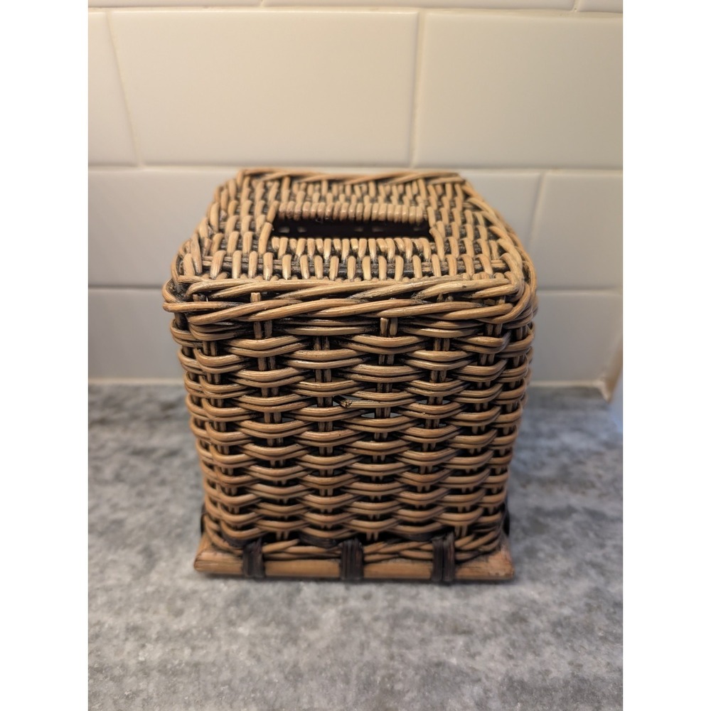 Vintage Rattan Brown Wicker Basket Woven Square Tissue Box Cover